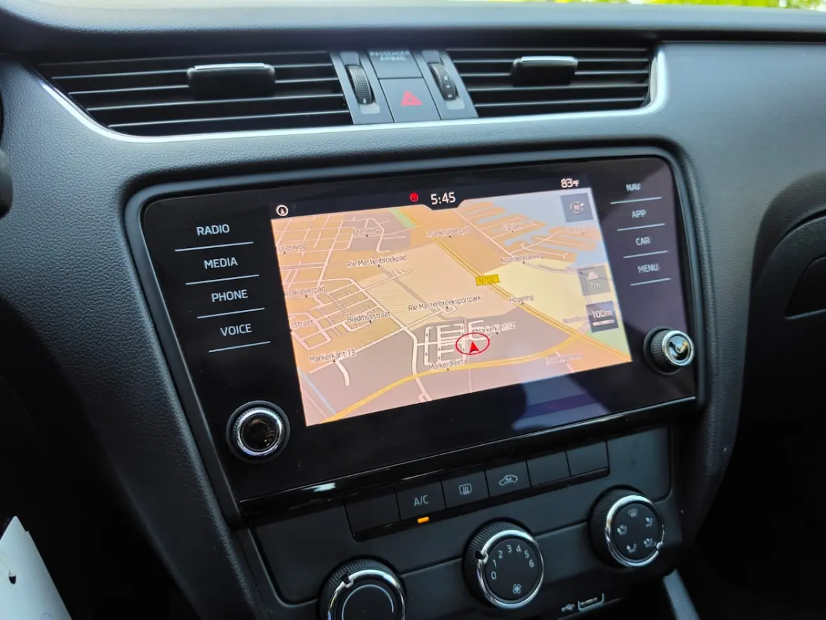1.0 TSI Aut Dealer onderhouden Navi Carplay Nap