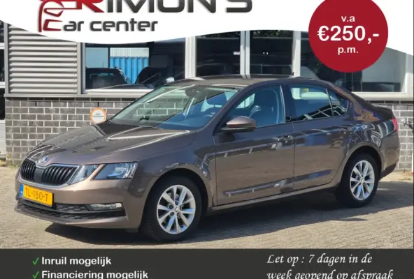 1.0 TSI Aut Dealer onderhouden Navi Carplay Nap