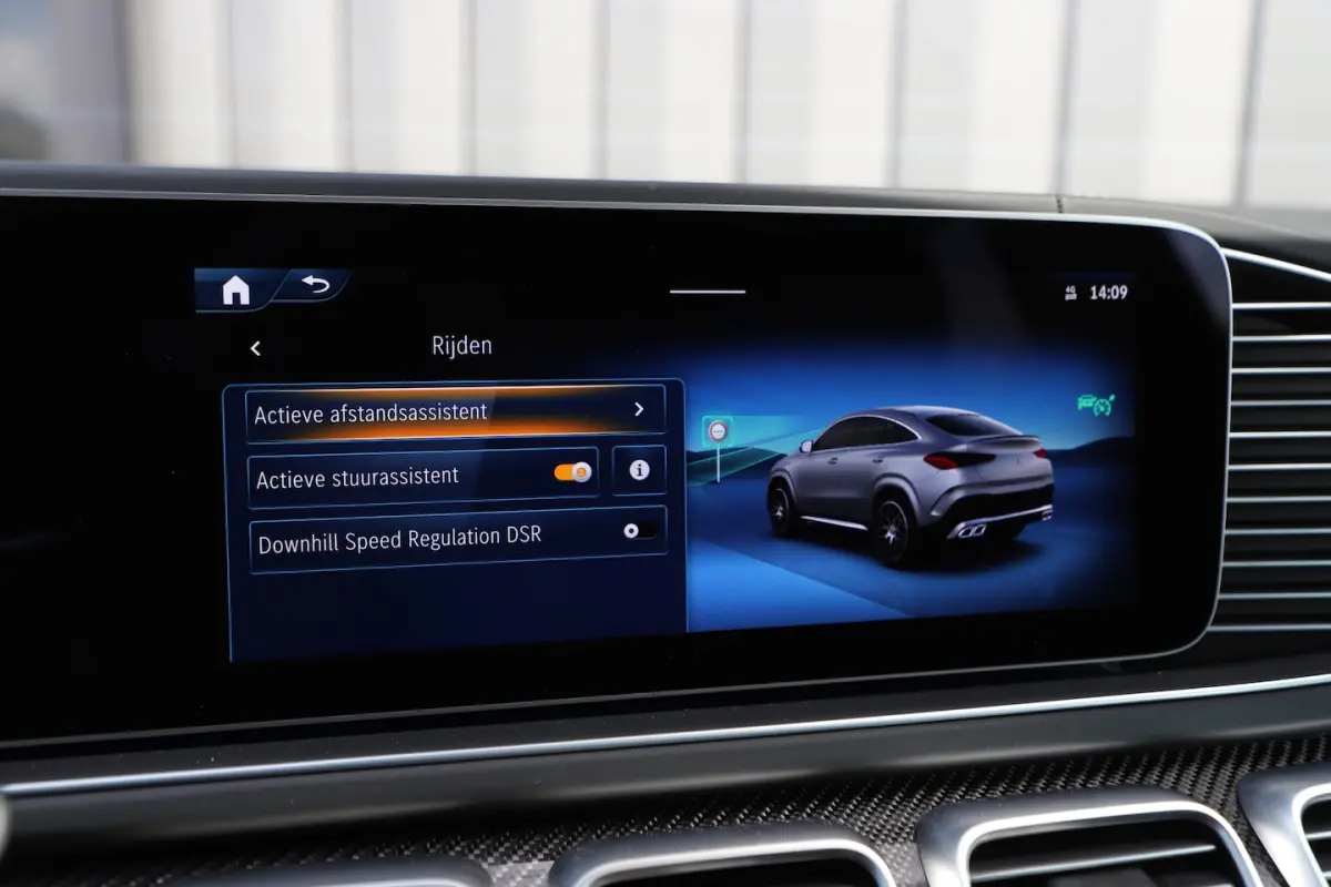 AMG 63 S 4MATIC+ | 612PK | Luchtvering | Carbon | Burmester | Keyless-go | Stoelkoeling |