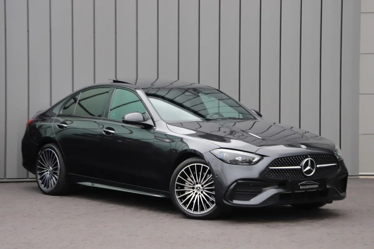 300e AMG | 313PK | Head-up | Keyless-go | Pano | Digital-light | Sfeerverlichting | Standk