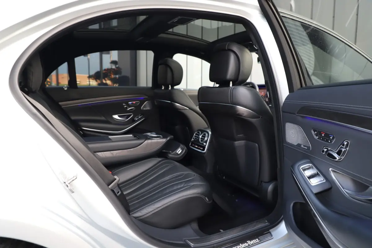 560e AMG Lang | 476PK | Massage | Luchtvering | Head-up | Chauffeurs-pakket | Sfeerverlich