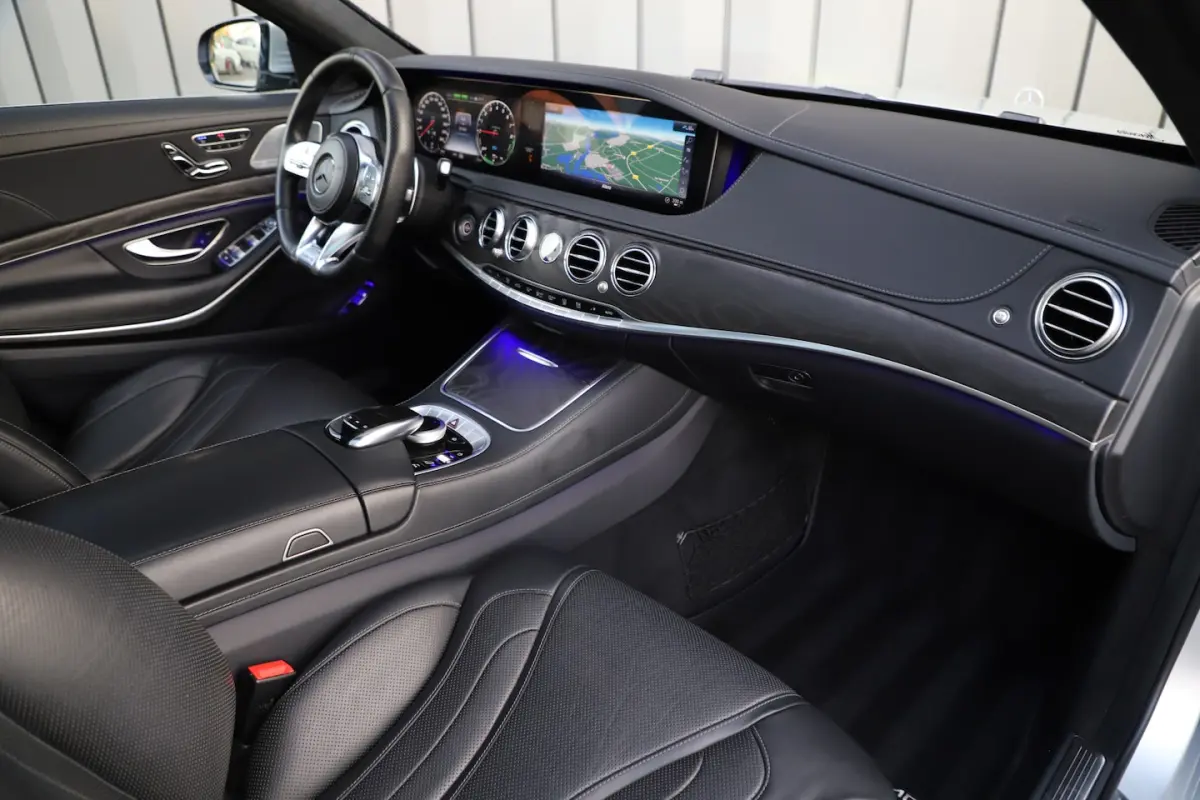 560e AMG Lang | 476PK | Massage | Luchtvering | Head-up | Chauffeurs-pakket | Sfeerverlich