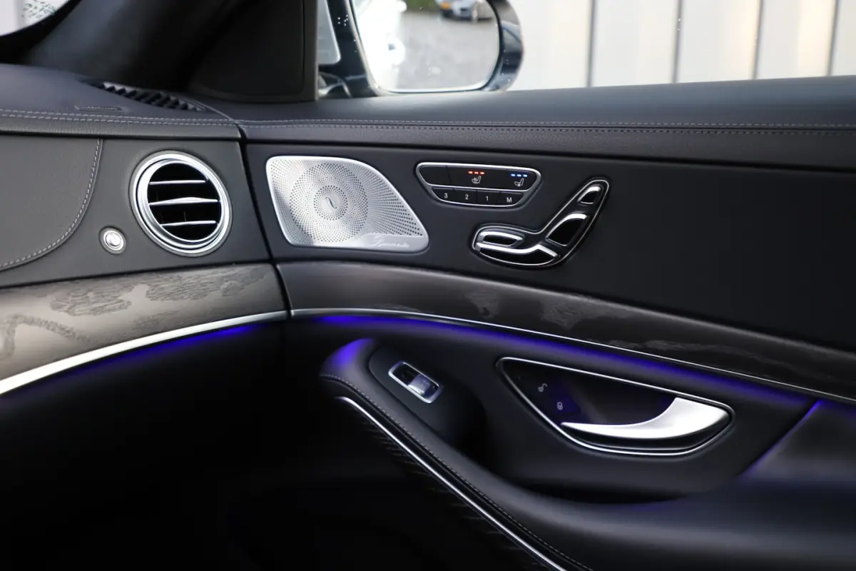560e AMG Lang | 476PK | Massage | Luchtvering | Head-up | Chauffeurs-pakket | Sfeerverlich