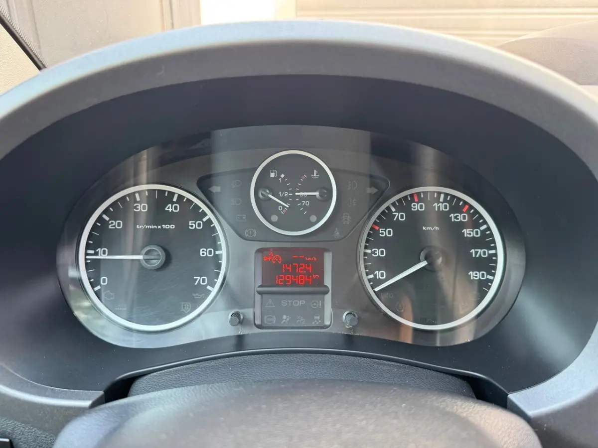 1.2 PureTech XTR Cruise, Climate Control, Navi,