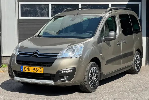 1.2 PureTech XTR Cruise, Climate Control, Navi,