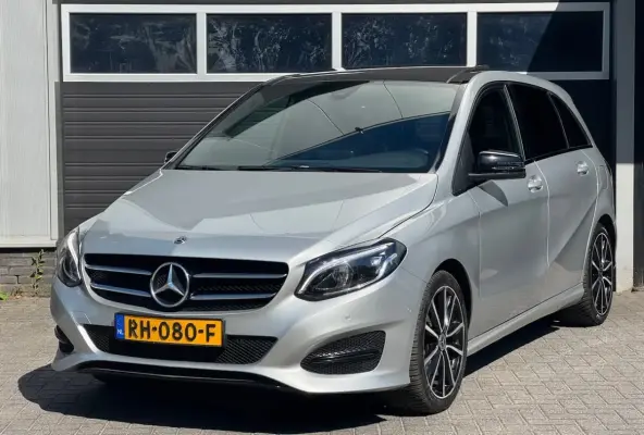 180 Ambition Xenon/Led, Pano, Cruise, NAP