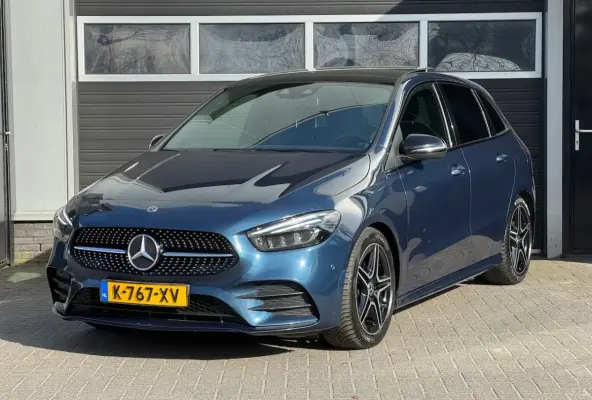 180d AMG Widescreen, Mutibeam, Memory Stoelen, Keyless, Camera, NAP