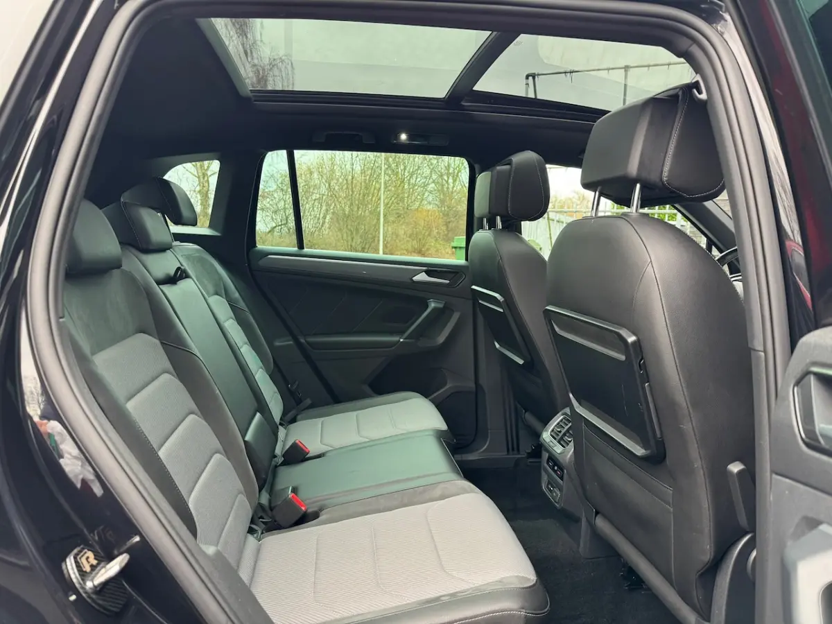 2.0 TSI DSG 4Motion 2x R Line Xenon/Led, Pano, Keyless, Virtual, 360 Camera