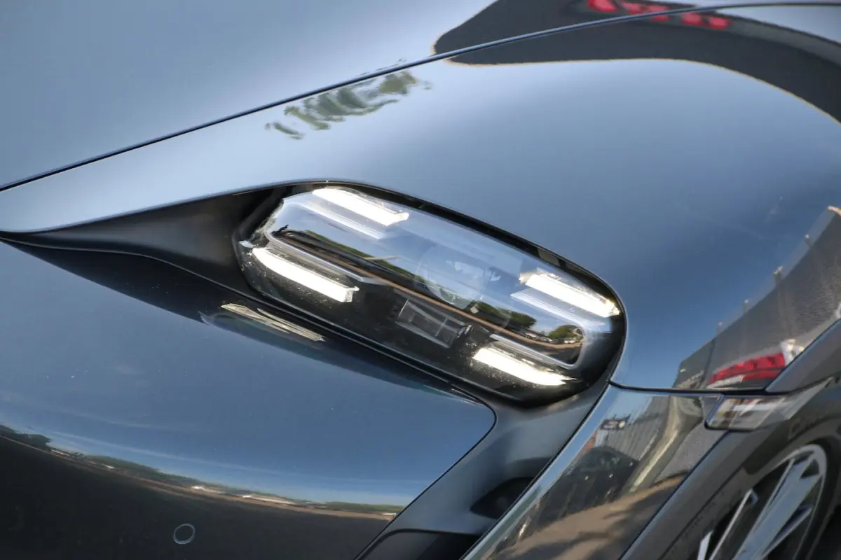 4 93 kWh INNODRIVE PANO-DAK BTW-AUTO