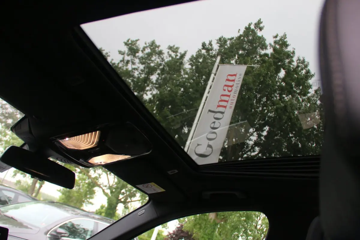 530d High Executive 17.995, - NETTO EXPORT PRICE