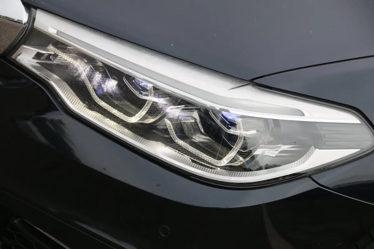 530d High Executive 17.995, - NETTO EXPORT PRICE