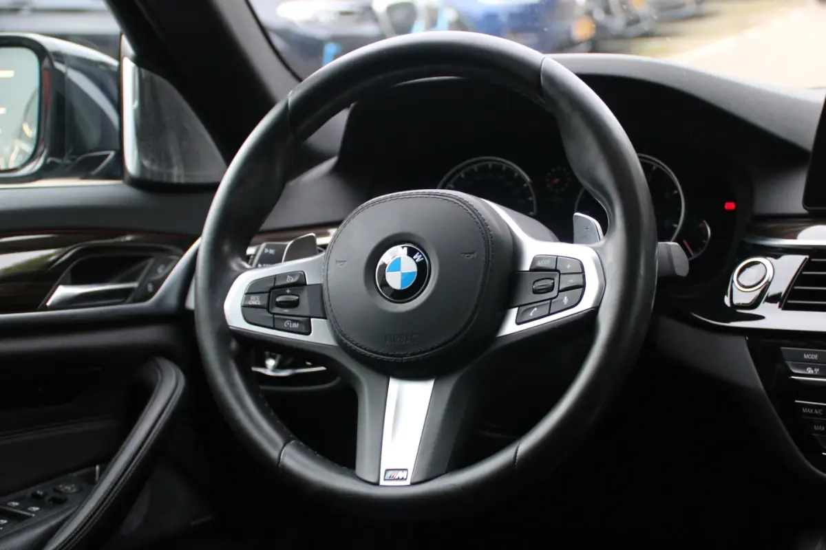 530d High Executive 17.995, - NETTO EXPORT PRICE
