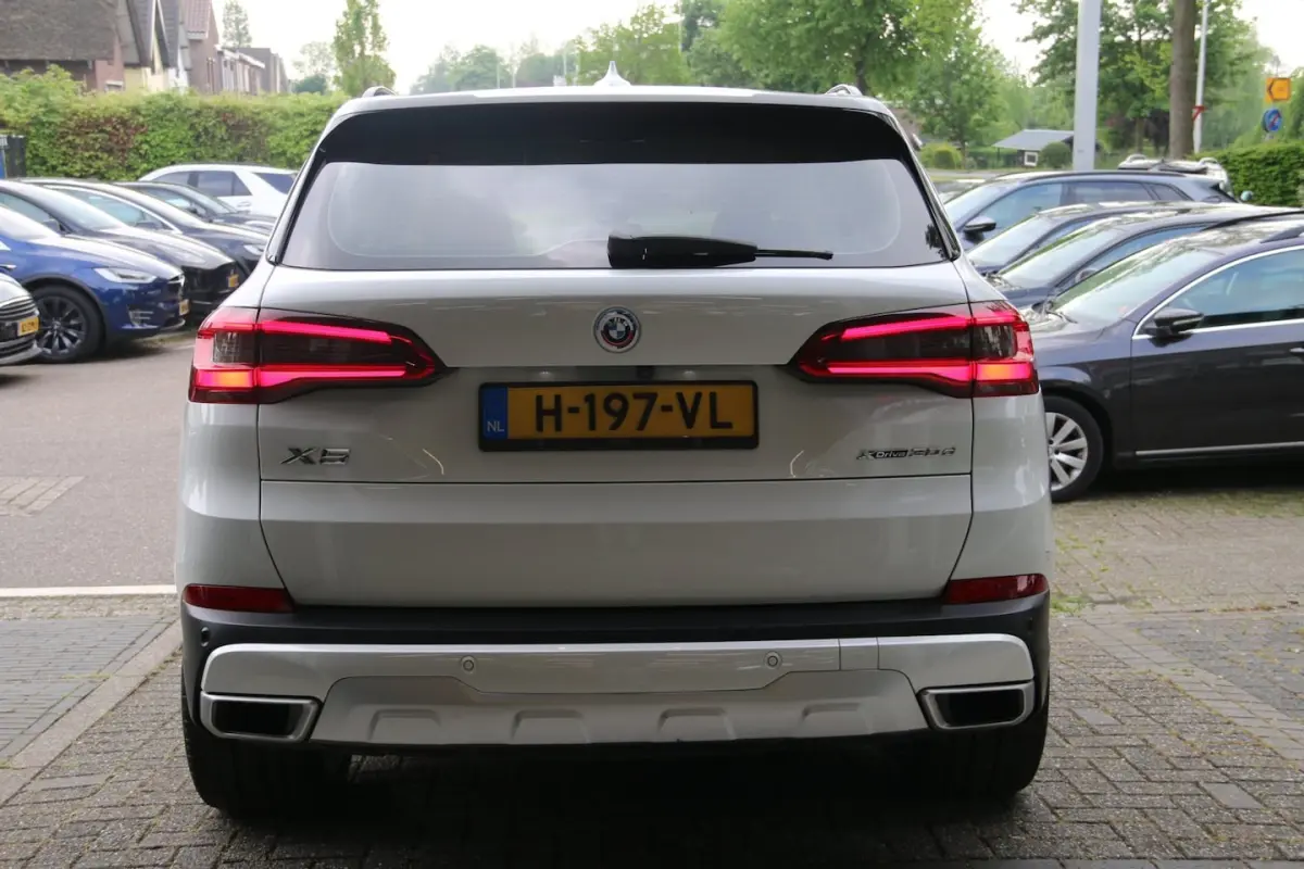 XDrive30d High Executive 29.995, - NETTO EXPORT PRICE