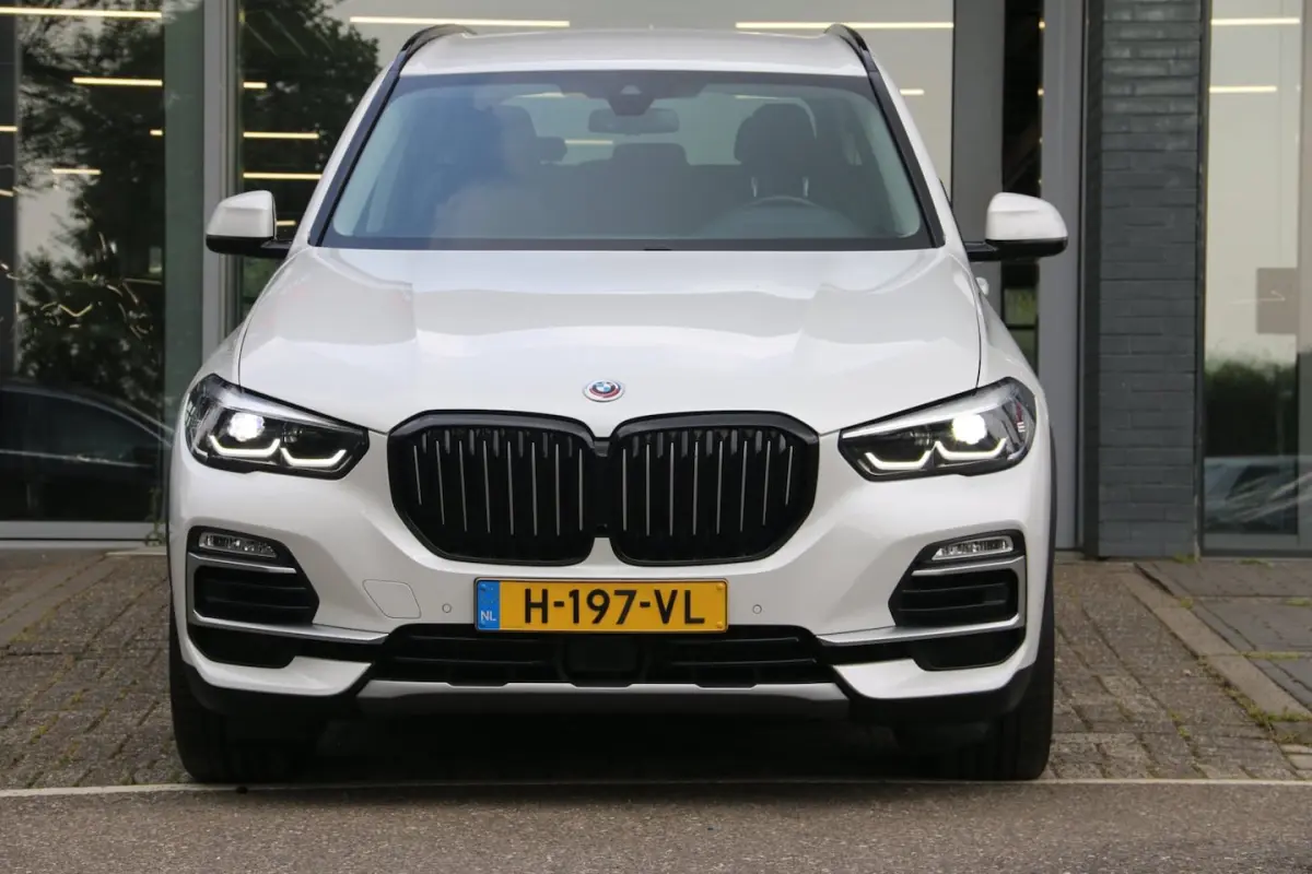 XDrive30d High Executive 29.995, - NETTO EXPORT PRICE