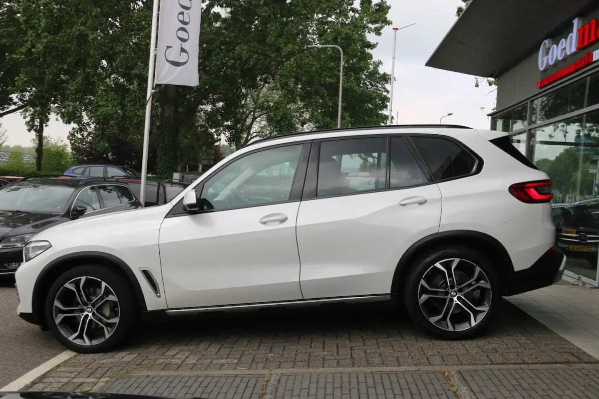 XDrive30d High Executive 29.995, - NETTO EXPORT PRICE