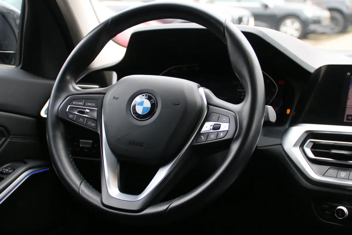 320i Executive Edition NL-AUTO NAP AUTOMAAT