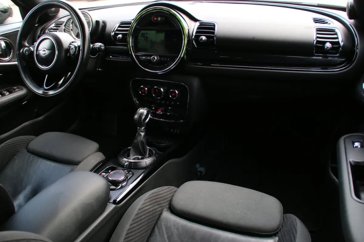 1.5 Cooper Chili Serious Business AUTOMAAT NL-AUTO NAP