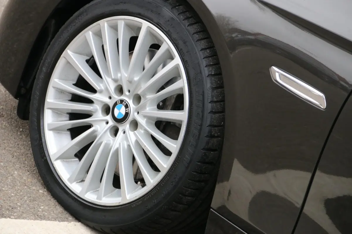 550i High Executive DEALER OND. NL-AUTO NAP