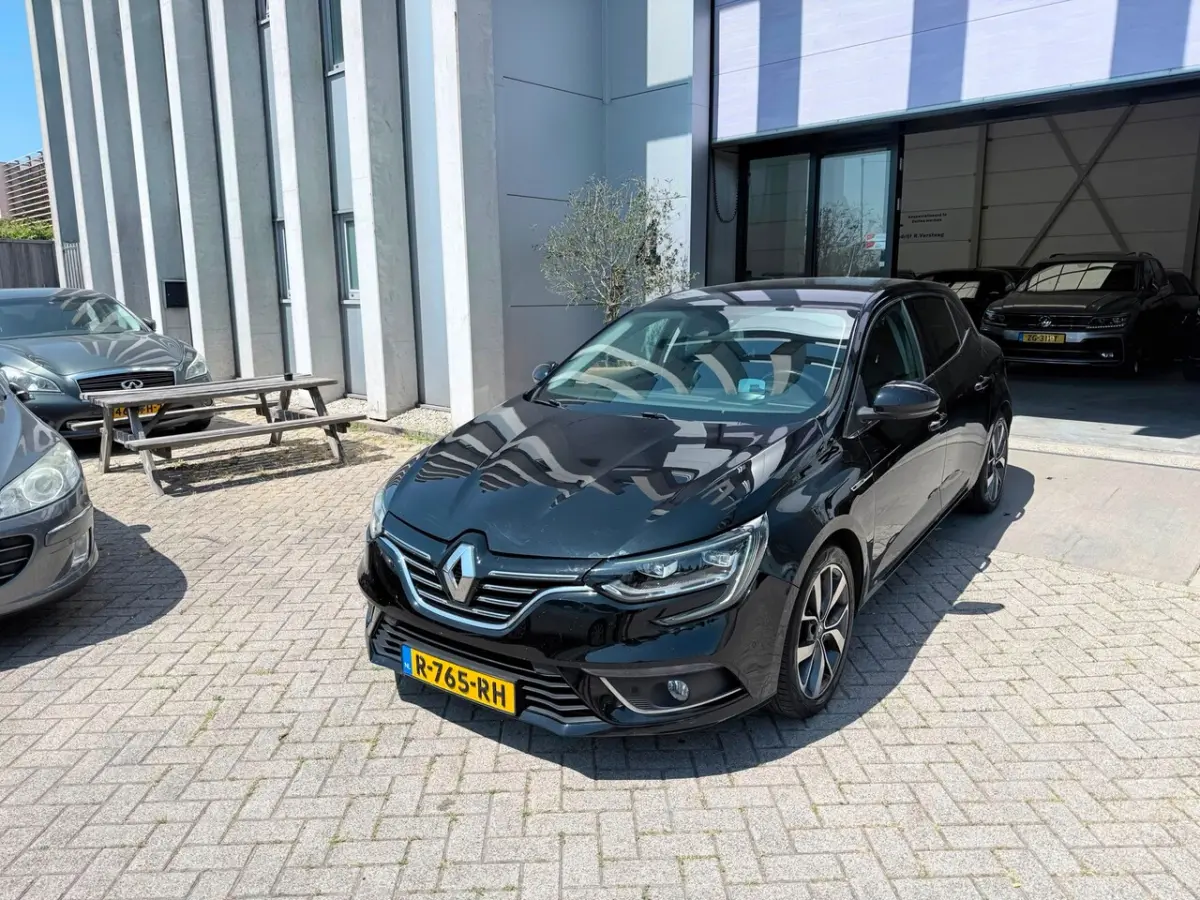 1.2 TCe BOSE GT-Line LED CAMERA VOL OPTIES INRUIL MOGELIJK