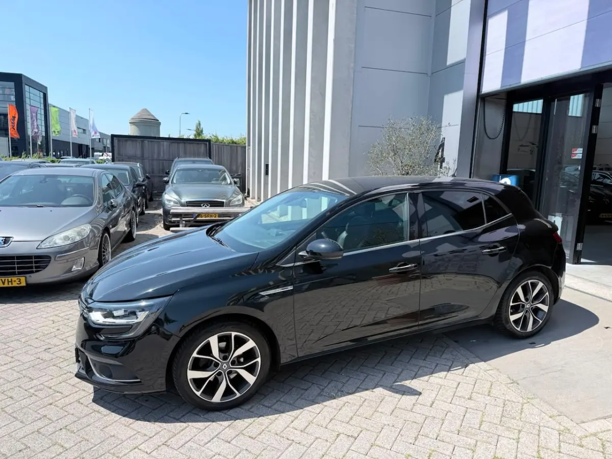 1.2 TCe BOSE GT-Line LED CAMERA VOL OPTIES INRUIL MOGELIJK