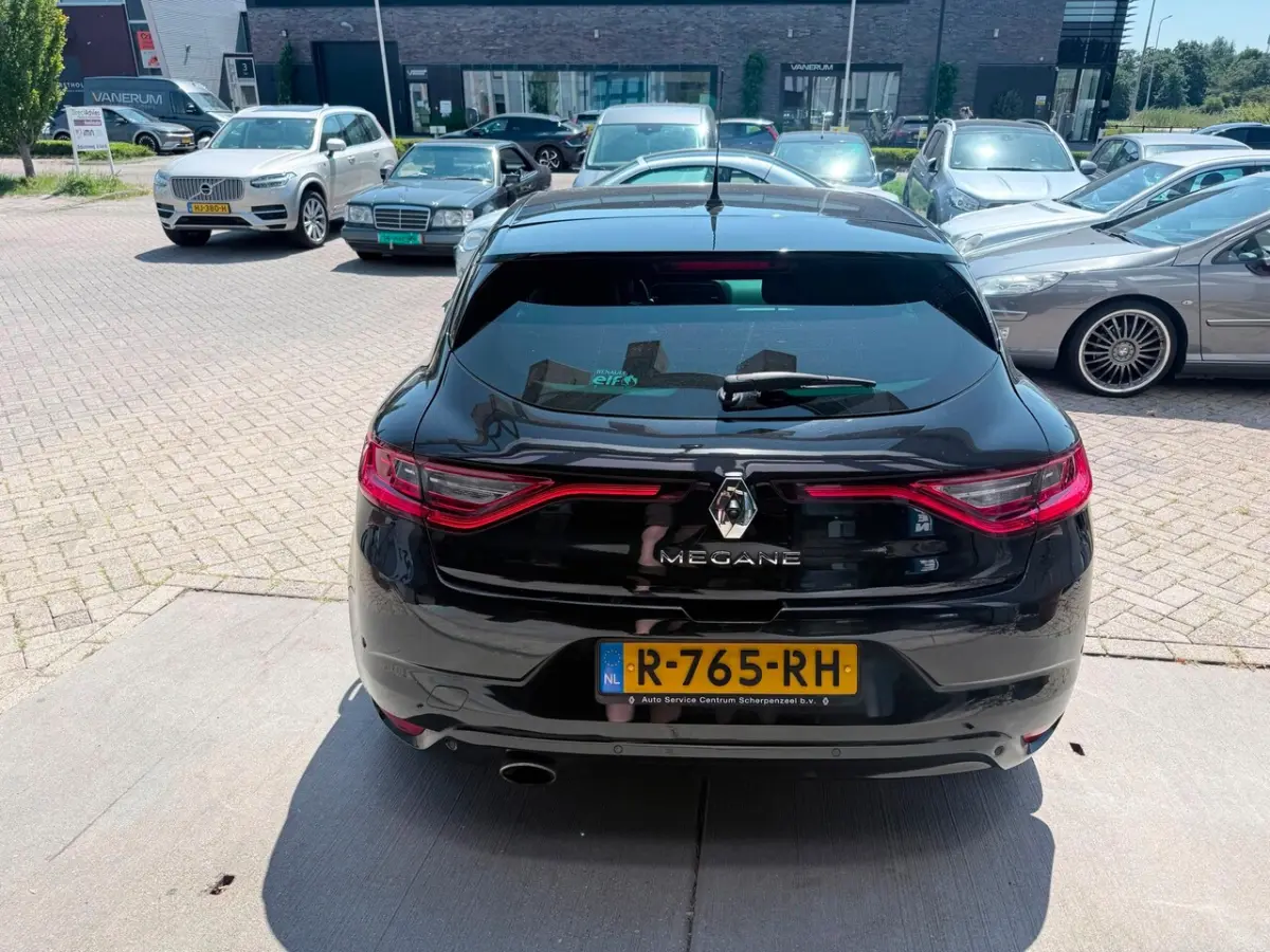 1.2 TCe BOSE GT-Line LED CAMERA VOL OPTIES INRUIL MOGELIJK