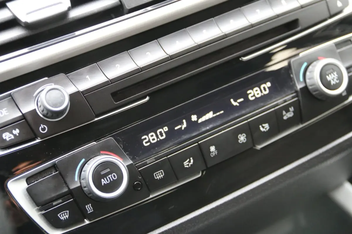 118i Corporate Lease Executive AUTOMAAT NL-AUTO NAP