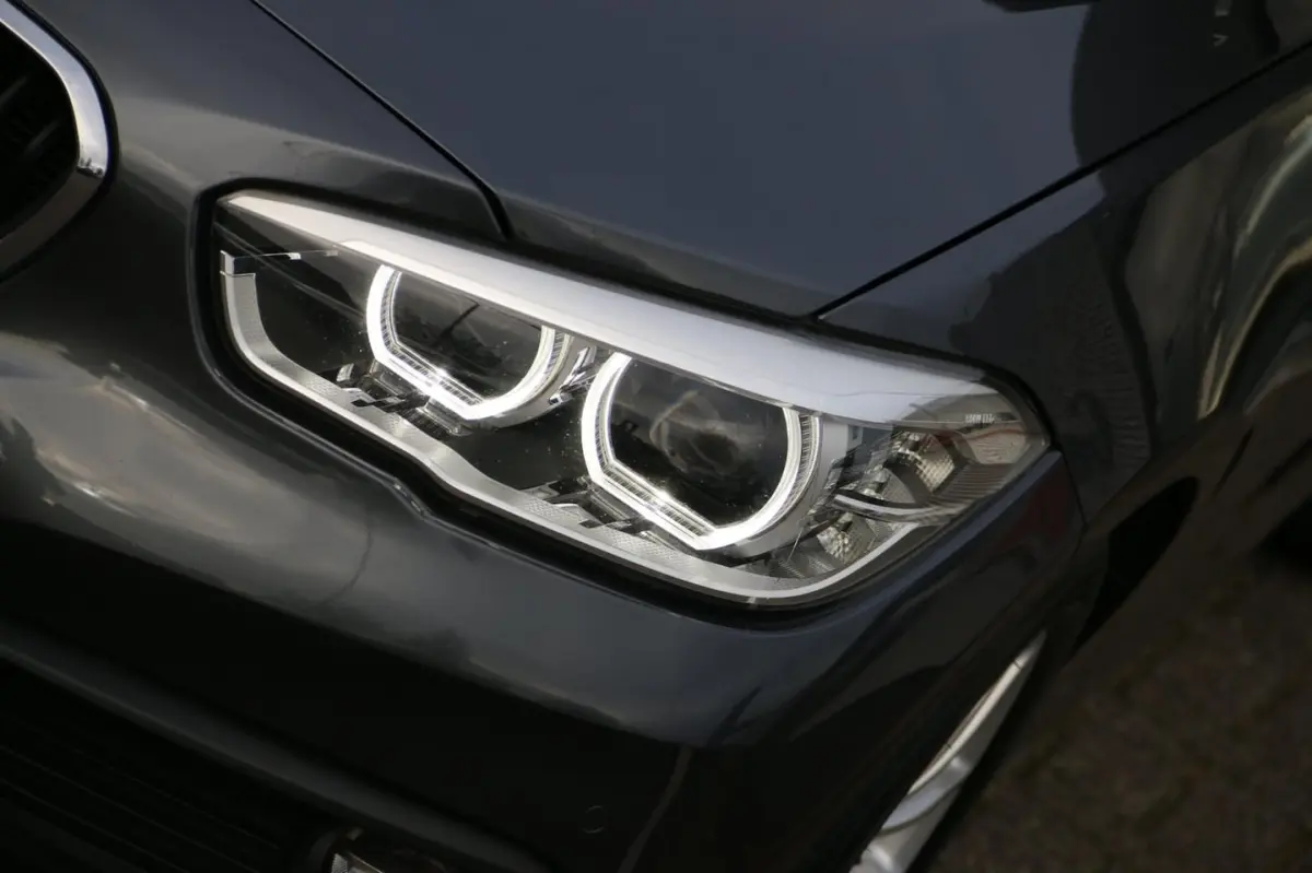 118i Corporate Lease Executive AUTOMAAT NL-AUTO NAP