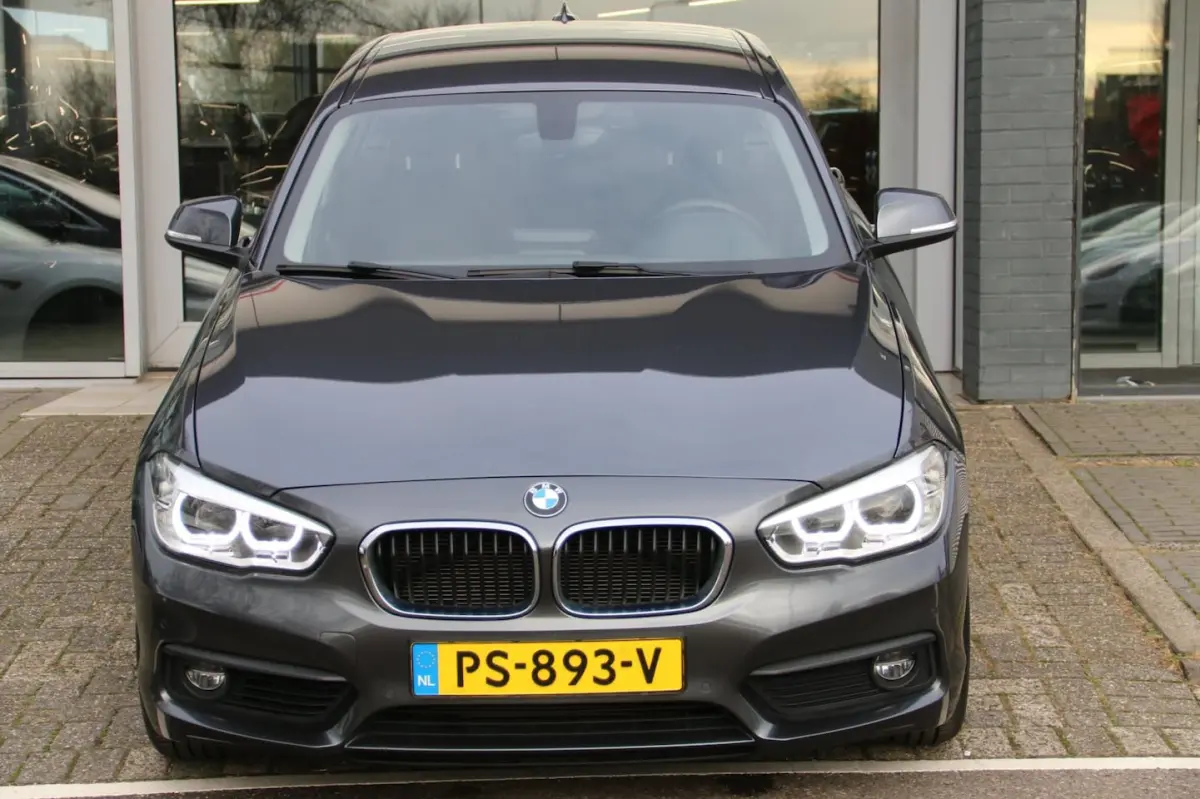 118i Corporate Lease Executive AUTOMAAT NL-AUTO NAP