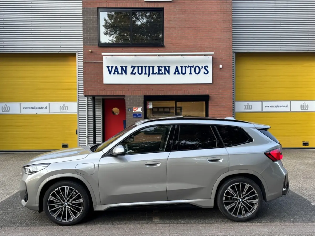 xDrive30e M-Sport Pano 20" Head-Up Trekhaak HK Memory 360Â° ACC