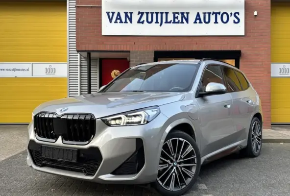 xDrive30e M-Sport Pano 20" Head-Up Trekhaak HK Memory 360Â° ACC