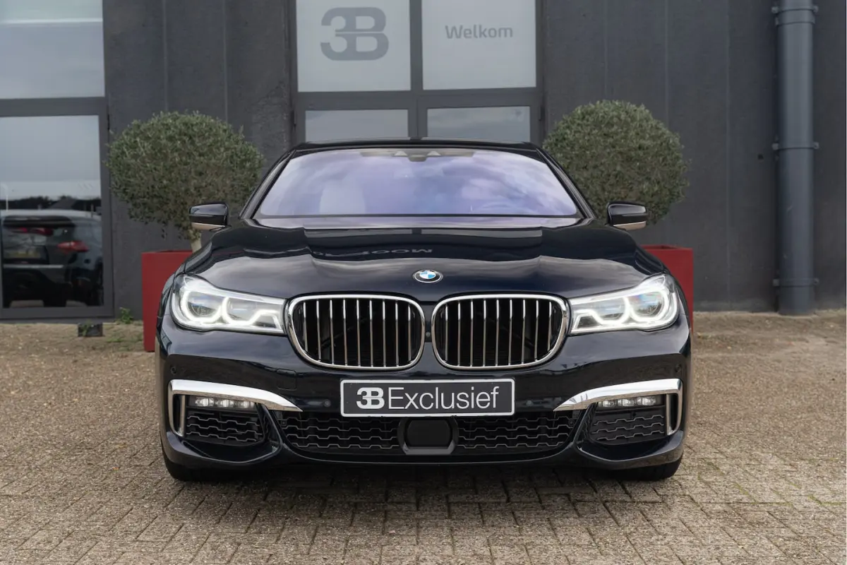 750d xDrive | Export EUR 29.500, 00 Bowers & Wilkins Soundsystem | Laser Light | Individua