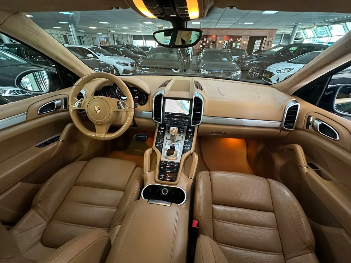 4.8 Turbo/PANO-DAK/CAMERA/LEDER/AUTOMAAT/NETTE STAAT