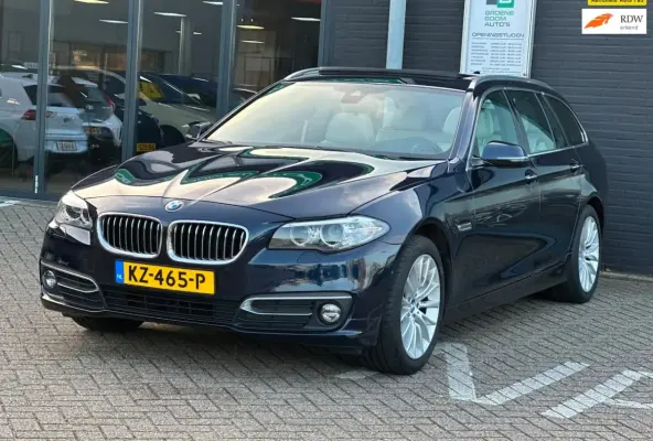 520i Luxury Edition/2E EIG/CAMERA/PANO-DAK/LEDER/NVAI/NETTE STAAT