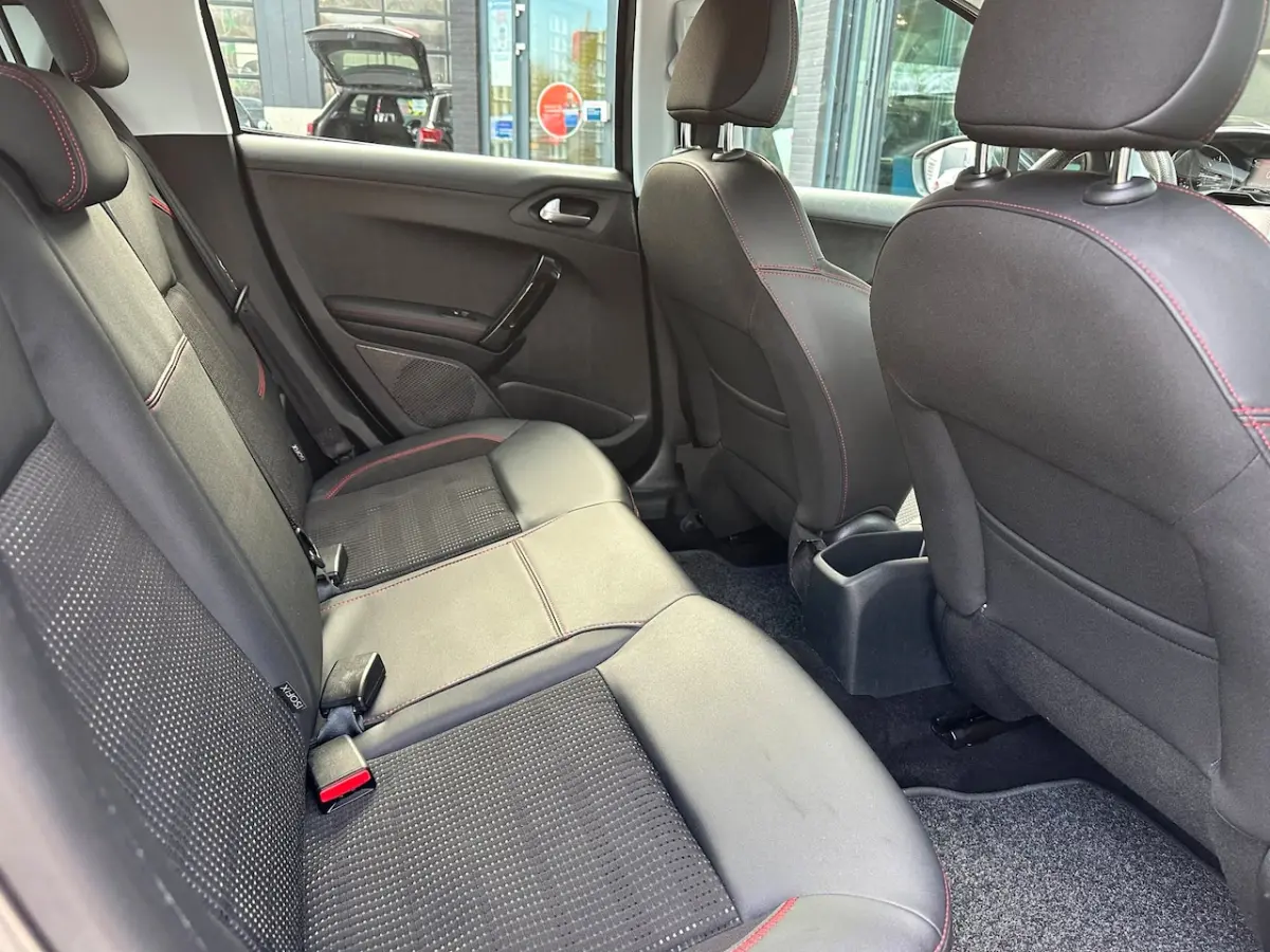 1.2 PureTech GT-Line/110 PK/CAMERA/NAVI/CARPLAY/NETTE STAAT