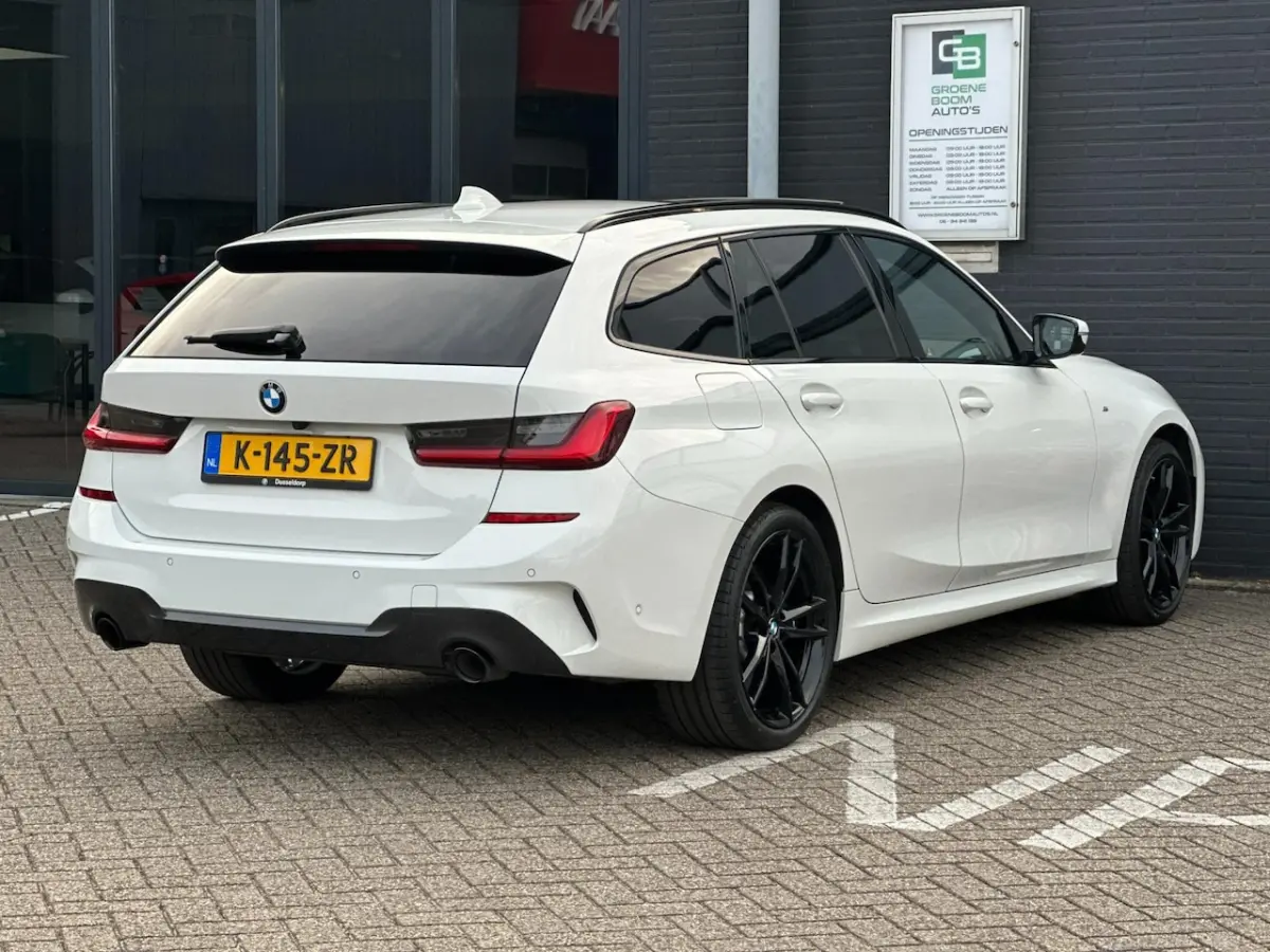 330e High Executive/2de EG/NAVI/CAMERA/PANO/LEDER/NL AUTO-NAP