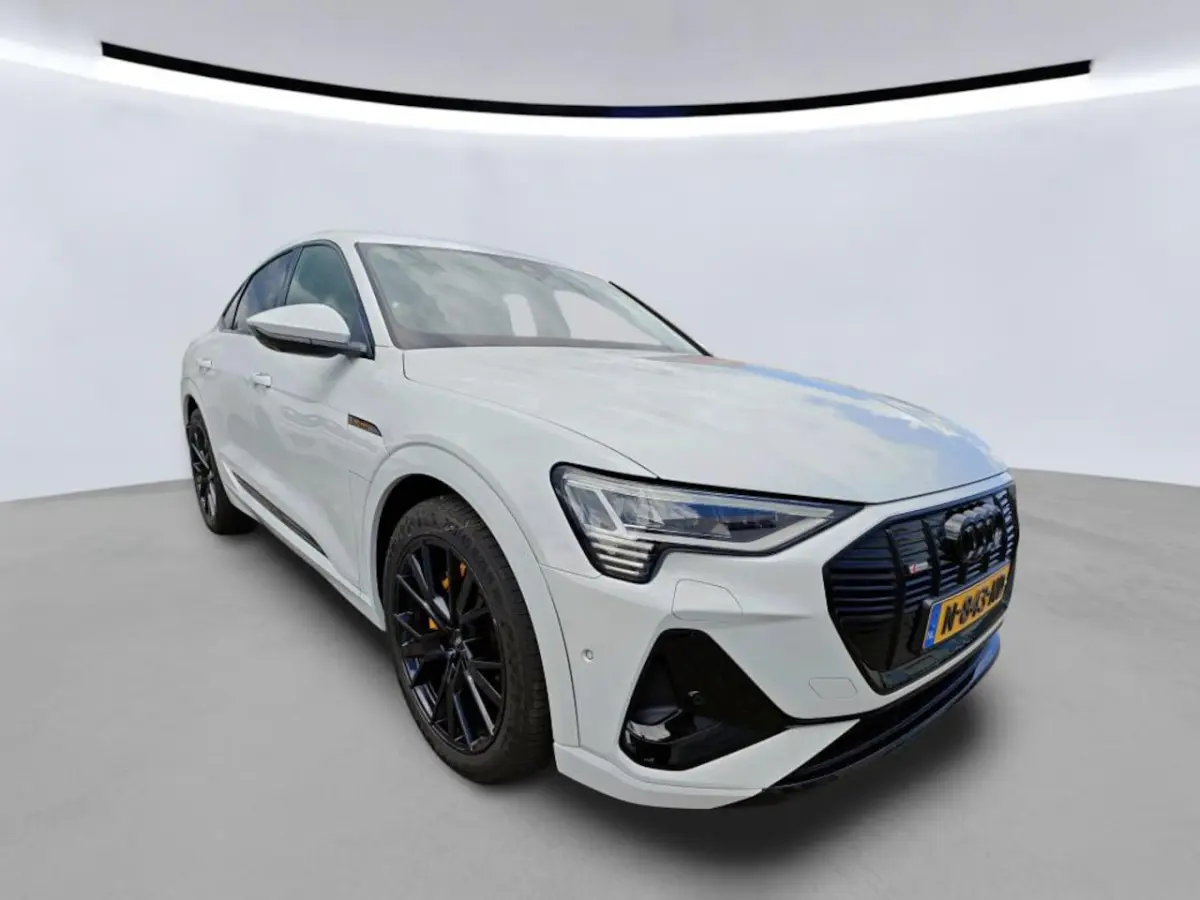 55 quattro S-Line 95 kWh RS Leer 360gr cam B&O Trekhaak