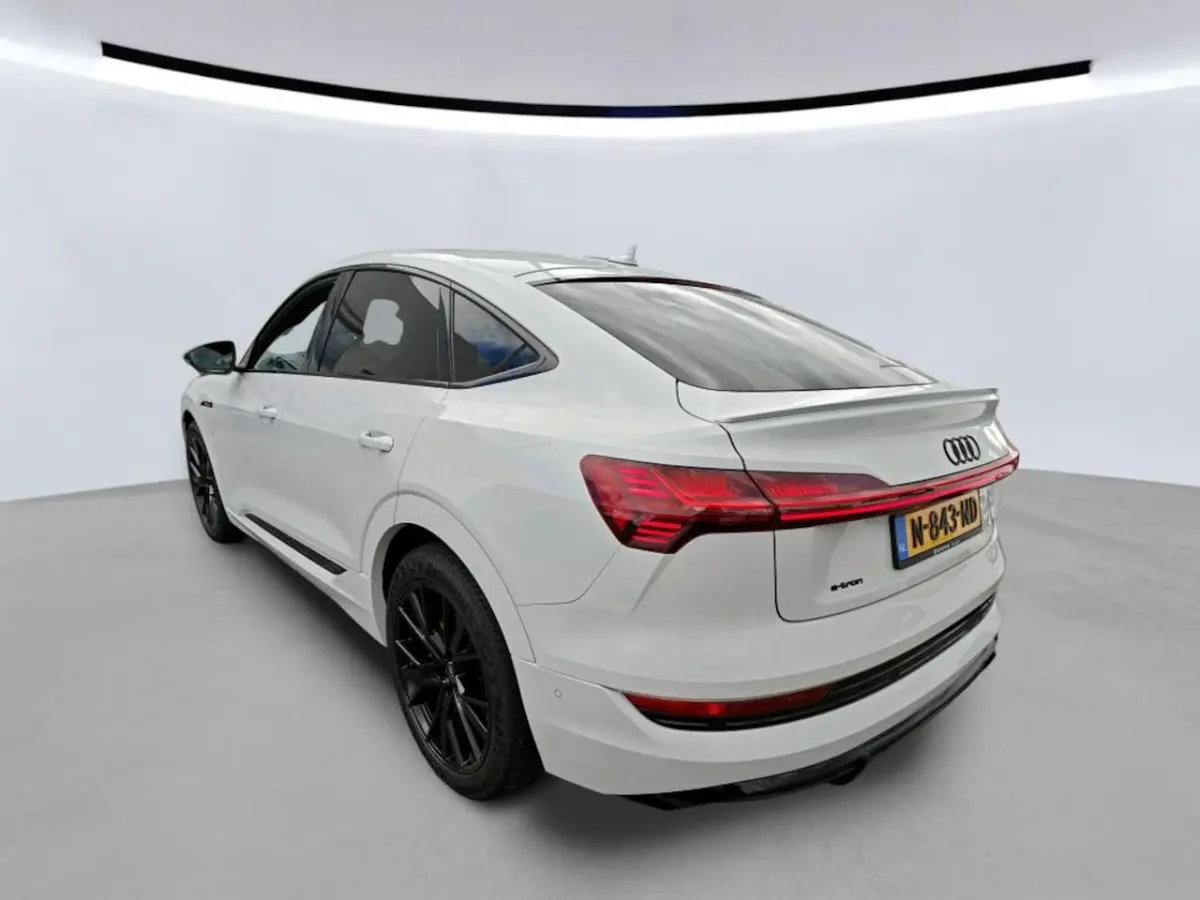 55 quattro S-Line 95 kWh RS Leer 360gr cam B&O Trekhaak
