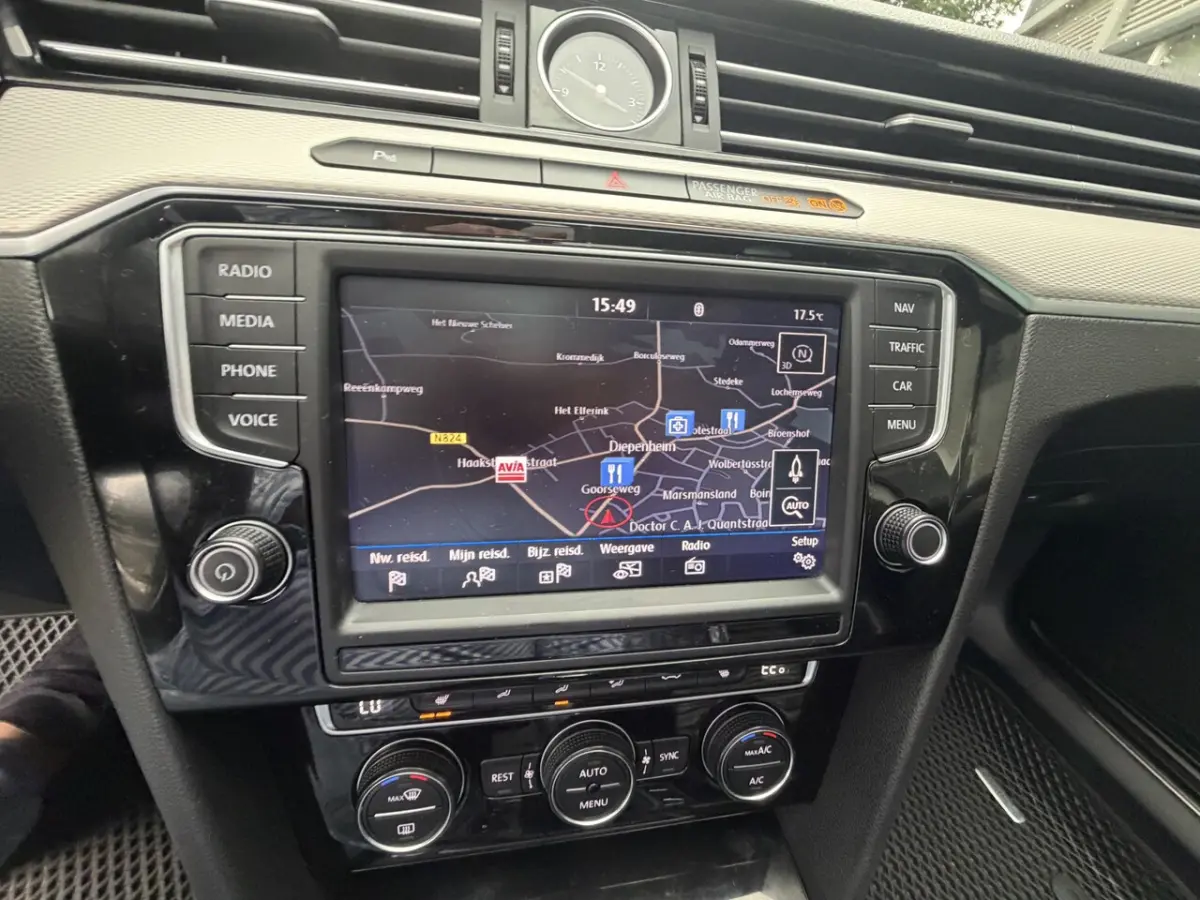 1.4 TSI GTE Connected Series Plus Panodak, 18Inch, Trekhaak, Camera 2016 Vol optie 204pk