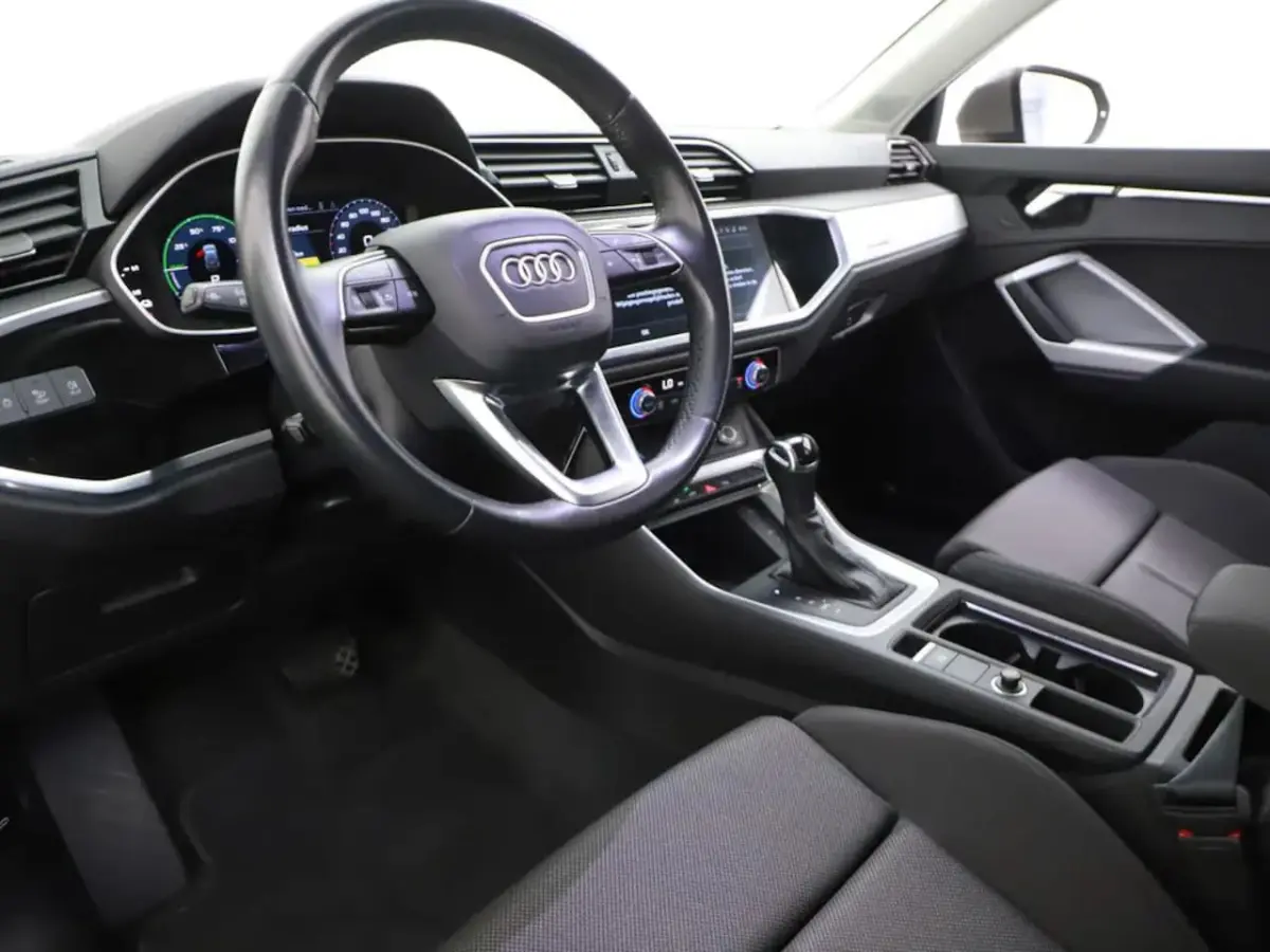 45 TFSI e S edition | ex BPM | Design | 19"| LED | MMI Navi | camera | ACC | Ambiente | el