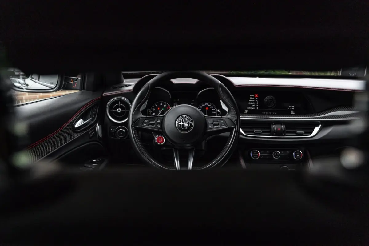 2.9 V6 AWD Quadrifoglio 510 PK Adaptive Cruise Harman Kardon Keyless 20''