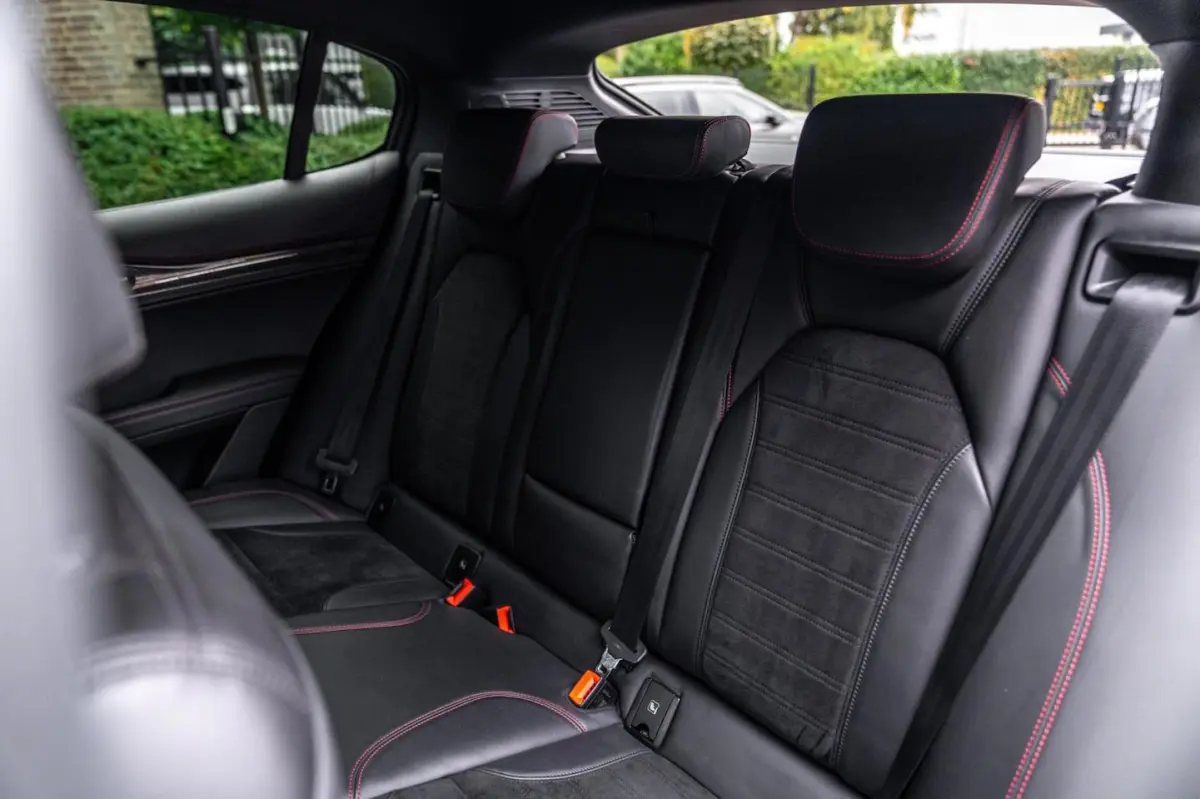 2.9 V6 AWD Quadrifoglio 510 PK Adaptive Cruise Harman Kardon Keyless 20''