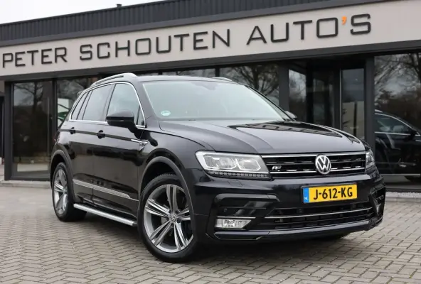 2.0 TSI 4Motion Highline Aut. R-Line | Leder | Navi | Trekhaak | 19"LMV