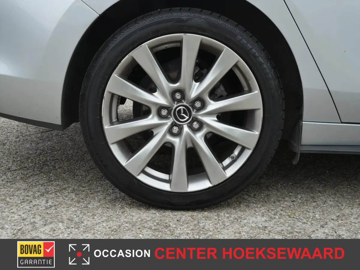 3 Sedan Skyactiv-X 186pk Luxury | Bose Premium | CarPlay | Camera | Luxe Leder interieur |