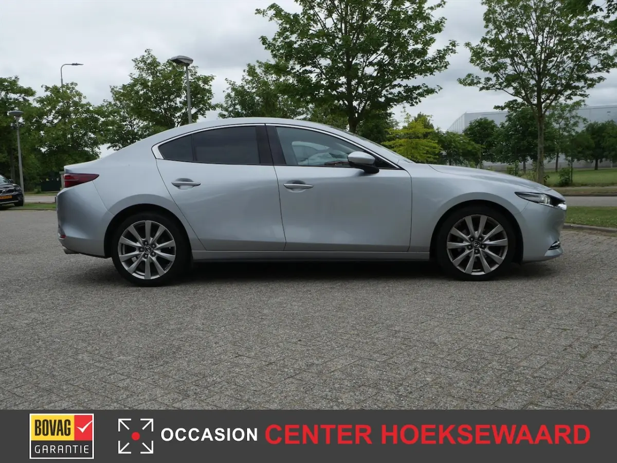 3 Sedan Skyactiv-X 186pk Luxury | Bose Premium | CarPlay | Camera | Luxe Leder interieur |