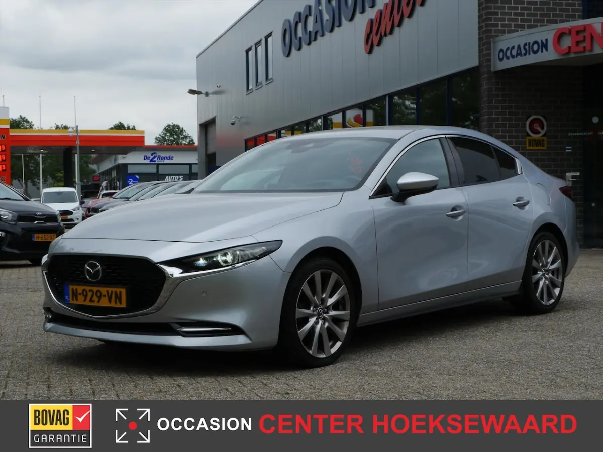 3 Sedan Skyactiv-X 186pk Luxury | Bose Premium | CarPlay | Camera | Luxe Leder interieur |