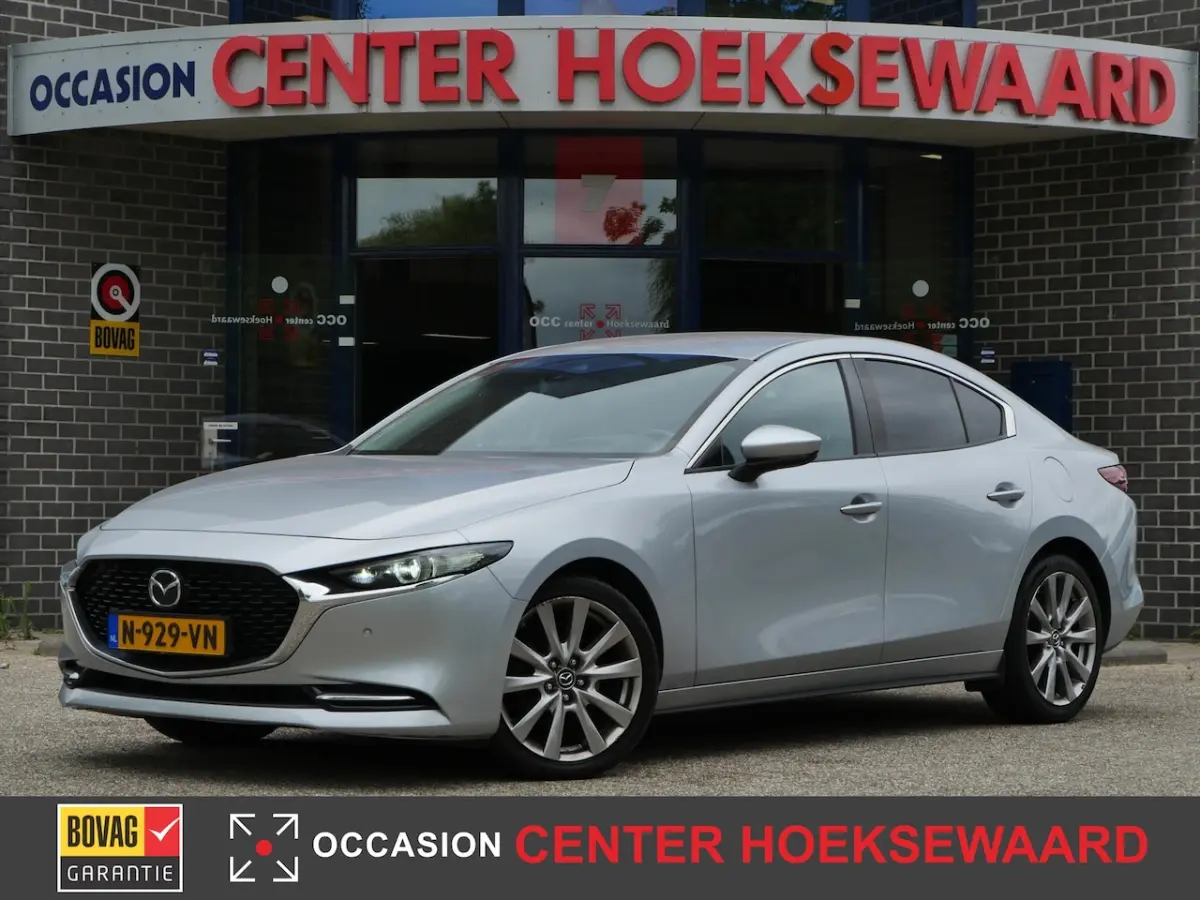 3 Sedan Skyactiv-X 186pk Luxury | Bose Premium | CarPlay | Camera | Luxe Leder interieur |
