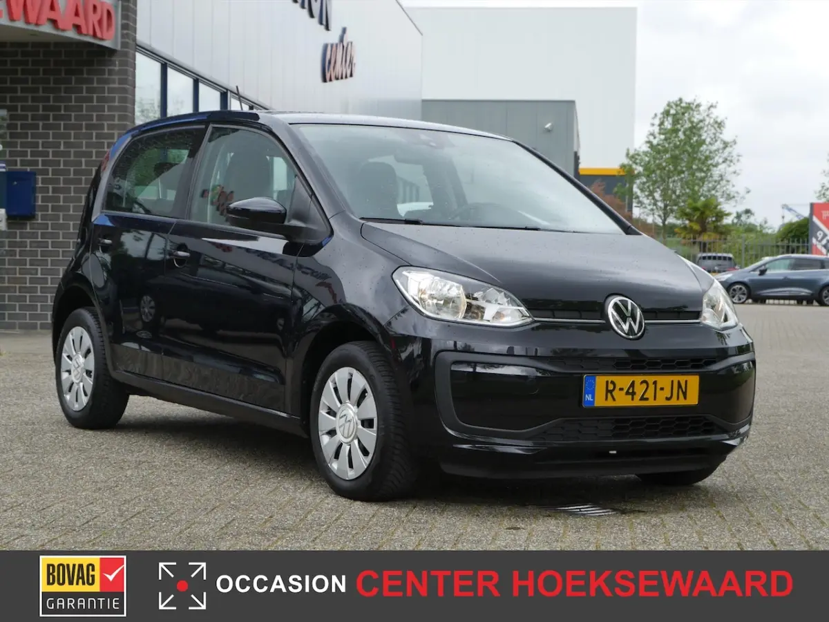 1.0 MPI Move Up | Airco | Bluetooth | Dab+ | Black Pearl |