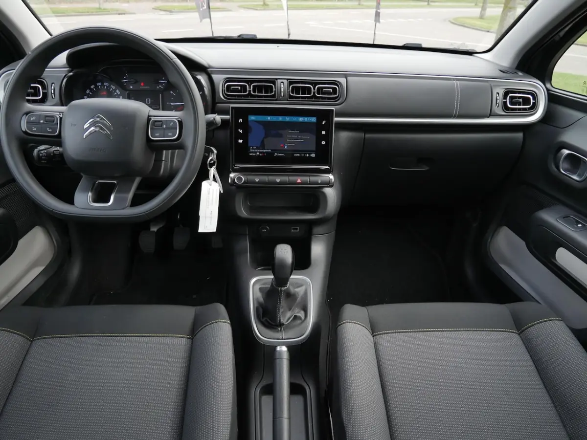 1.2 PureTech S&S C-Series | Connect Nav Pack | Carplay | Cruise | Led |