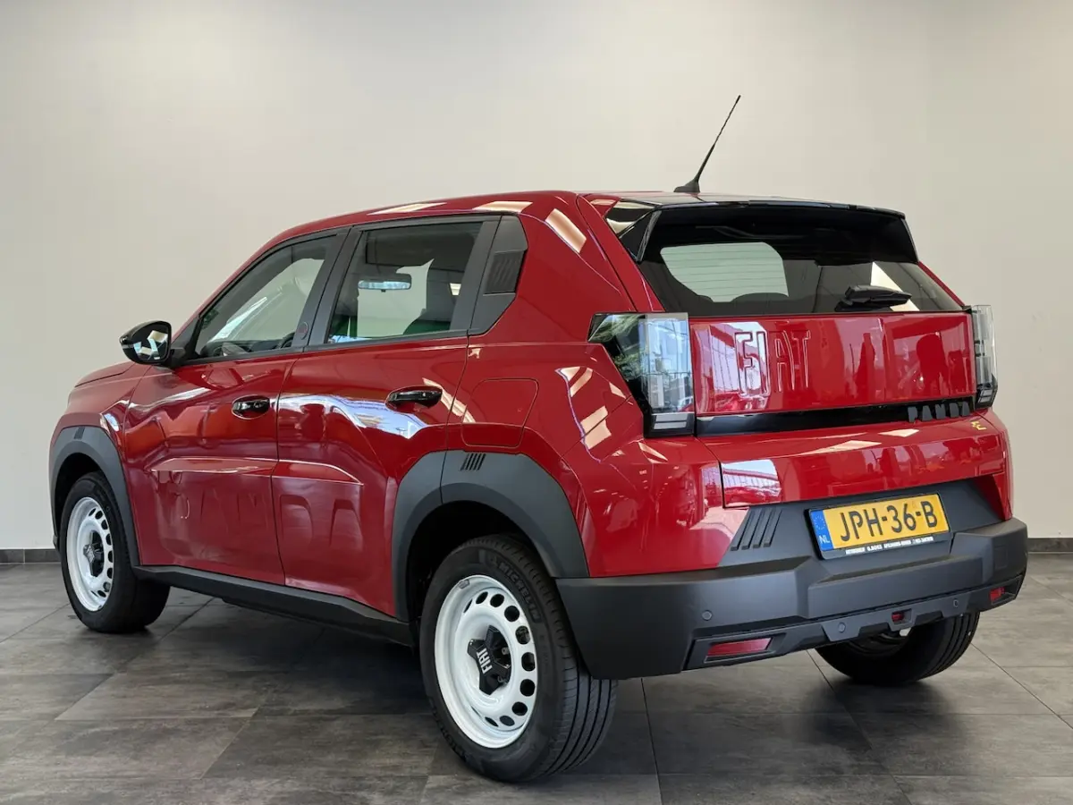 RED 11kW 44 kWh Cruise/Clima Carplay