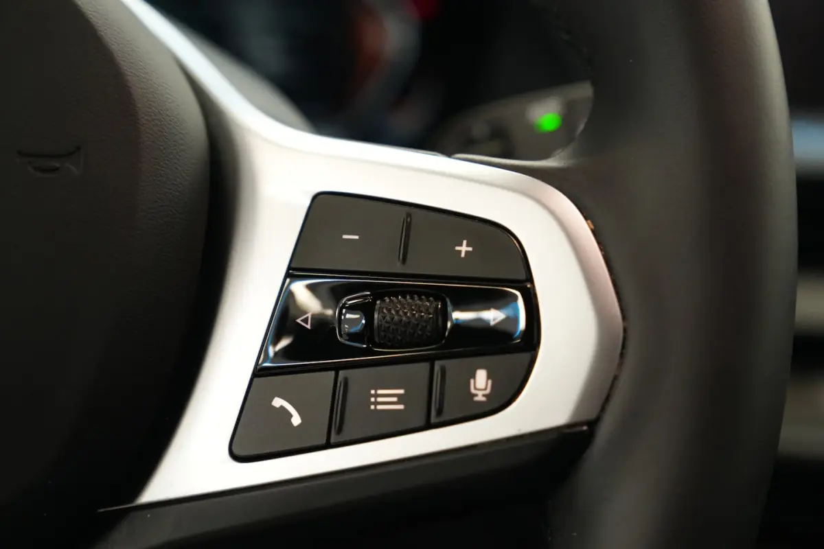 118i Business Edition Plus Keyless Go PDC LED CArplay 24 Maanden garantie* (Vraag naar de